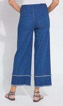Load image into Gallery viewer, Lysse - Fringe HW Denim Crop
