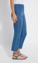 Load image into Gallery viewer, Lysse - Dara Seamed Hem Crop