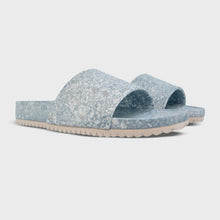 Load image into Gallery viewer, Fleks - East Beach Slide (favorite Jeans)