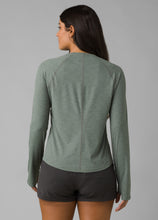 Load image into Gallery viewer, Prana Eileen Sun Shirt (Army Green)
