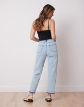 Load image into Gallery viewer, Yoga Jeans "Chloe High Rise"