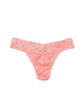 Load image into Gallery viewer, Hanky Panky Signature Lace Thong