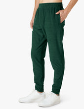 Load image into Gallery viewer, Beyond Yoga Freefit Easy Jogger-Forest Green
