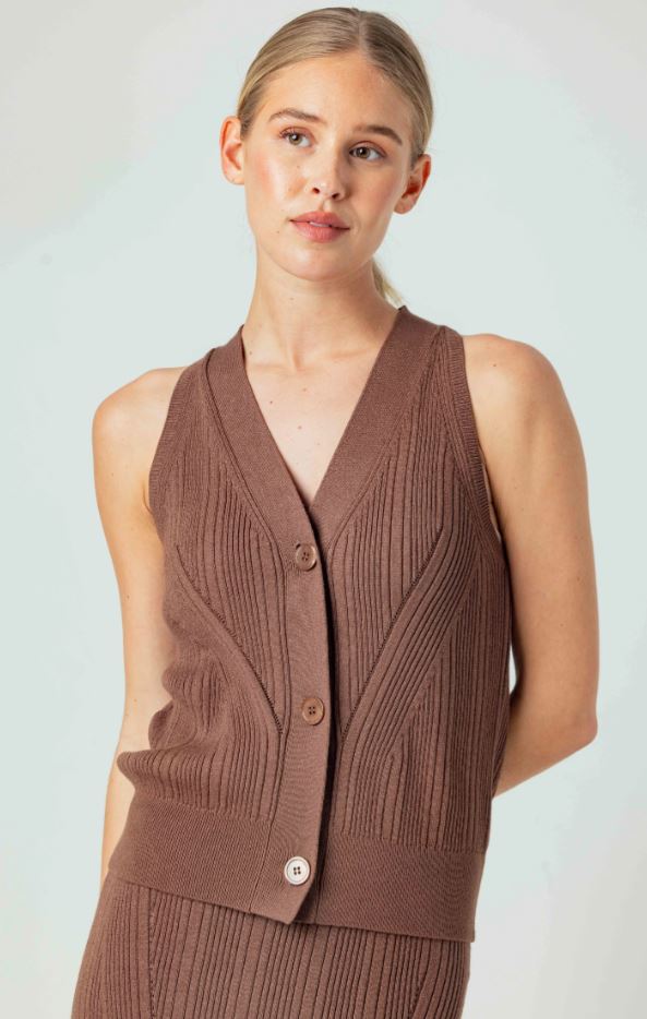 Sundays - Ziva Vest