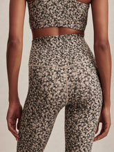 Load image into Gallery viewer, Varley FreeSoft High Rise Legging 28"
