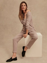 Load image into Gallery viewer, Varley - Rolled Cuff Pant 25" (Taupe Marl)
