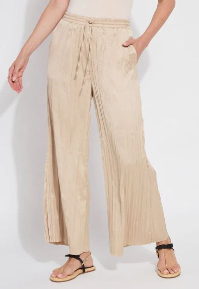Lysse - The Packable Pleated Palazzo Pant