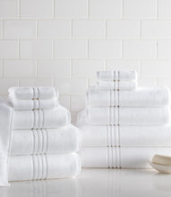 Load image into Gallery viewer, Chelsea Plush Towels
