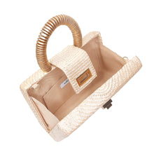 Load image into Gallery viewer, Soli &amp; Sun - Gracie Straw Clutch (Cream)
