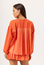 Load image into Gallery viewer, Sundays -  Marris Pullover
