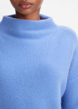 Load image into Gallery viewer, Vince - Funnel Neck Sweater
