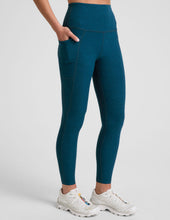 Load image into Gallery viewer, Beyond Yoga - Out Of Pocket HW Midi Legging - Blue Gem Heather
