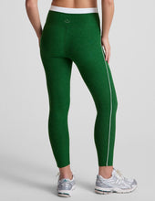 Load image into Gallery viewer, Beyond Yoga - Trophy HW Legging

