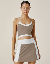 Load image into Gallery viewer, Beyond Yoga - Outline Cropped Tank
