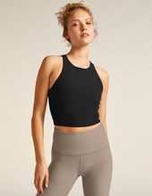 Load image into Gallery viewer, Beyond Yoga - Refocus Cropped Tank Darkest Night
