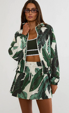 Load image into Gallery viewer, Beach Riot -  Casen Jacket Banana Palms
