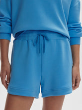 Load image into Gallery viewer, Varley - Ollie High-Rise Short 3.5&quot;
