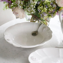 Load image into Gallery viewer, Arte Italica - Leone Serving Bowl
