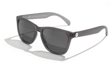 Load image into Gallery viewer, Sunski Headland Sunglasses
