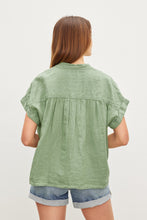 Load image into Gallery viewer, Velvet - Aria Linen Button Front Top
