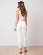 Load image into Gallery viewer, Yoga Jeans &quot;Rachel Skinny&quot; White
