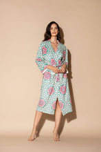 Load image into Gallery viewer, Wrap Up - Pink Jardin Kimono
