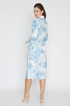 Load image into Gallery viewer, Wrap Up - Blue Landscape Long Robe
